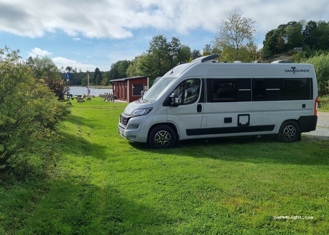(646 51) Stjarnhov - 2 METARVÄGEN — foto 4