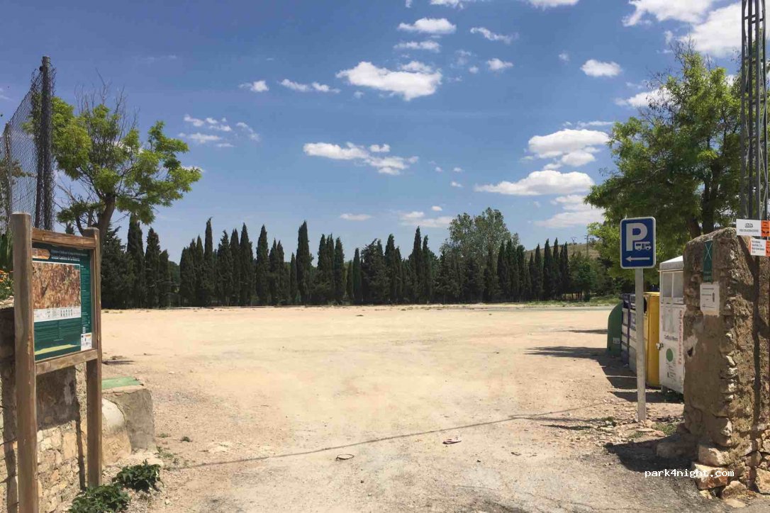 (02160) Lezuza - 4 Plaza las Bochas — foto