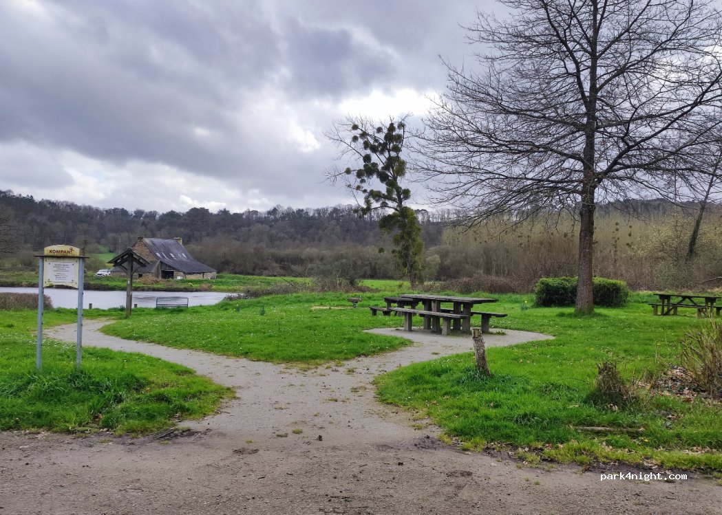 (56120) Saint-Servant - 31 Le Moulin de Guillac — foto 4