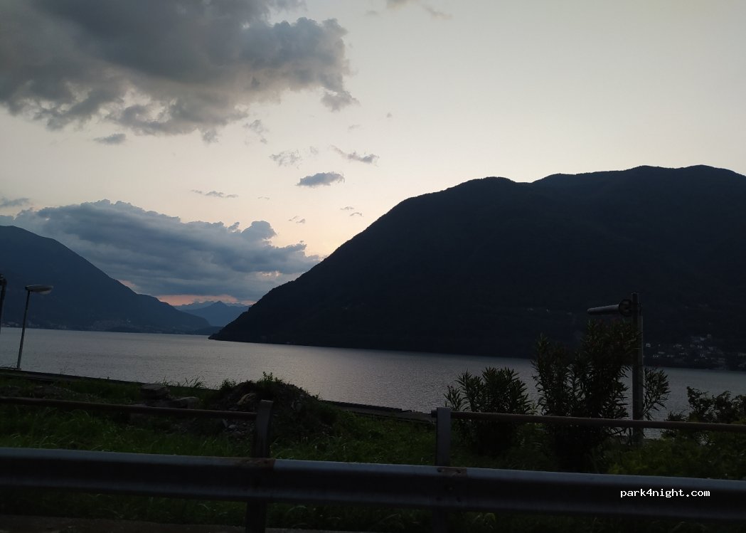 (22010) Brienno - 134 Via Regina — foto