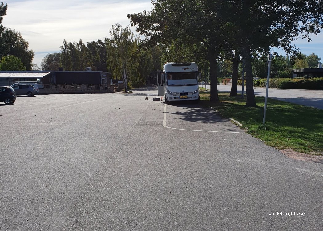 (603 65) Norrkoping - 40 Pampusvägen — foto 2