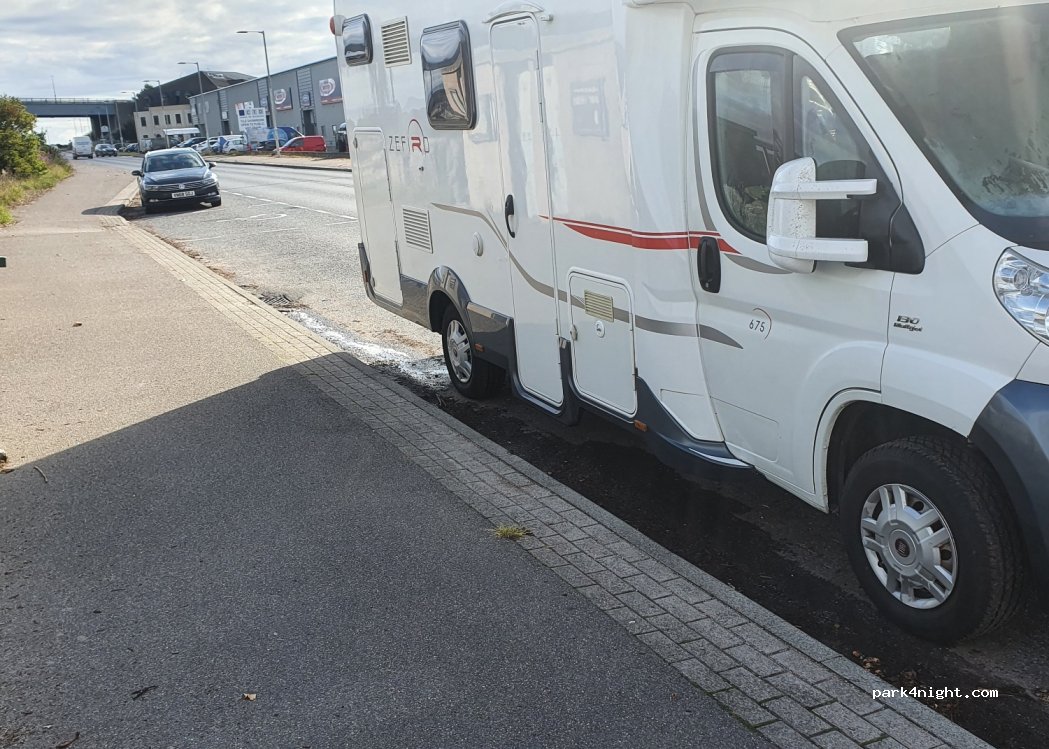 (IV1) Inverness - 10 Stadium Road — foto 2