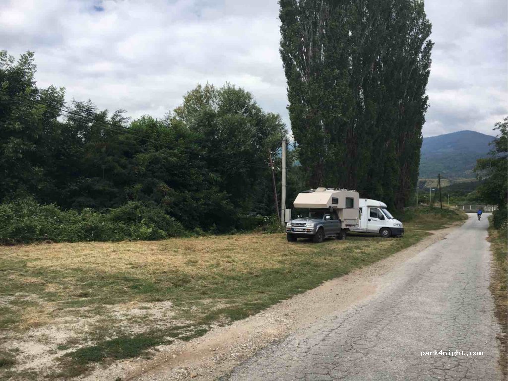 () Bitola - Bukovska — foto 2