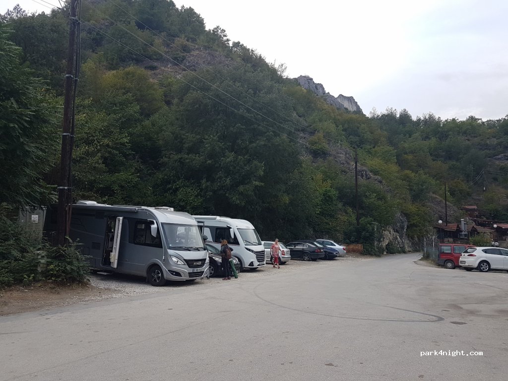 (1060) - Unnamed Road — foto 3