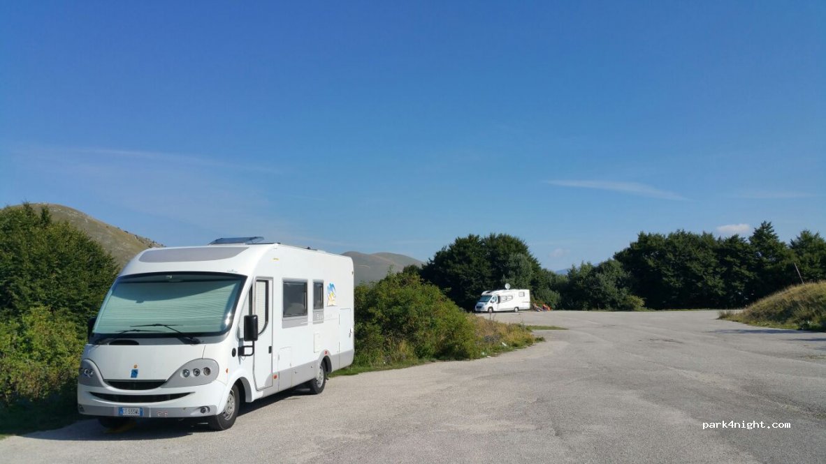 (06046) Norcia - Unnamed Road — foto