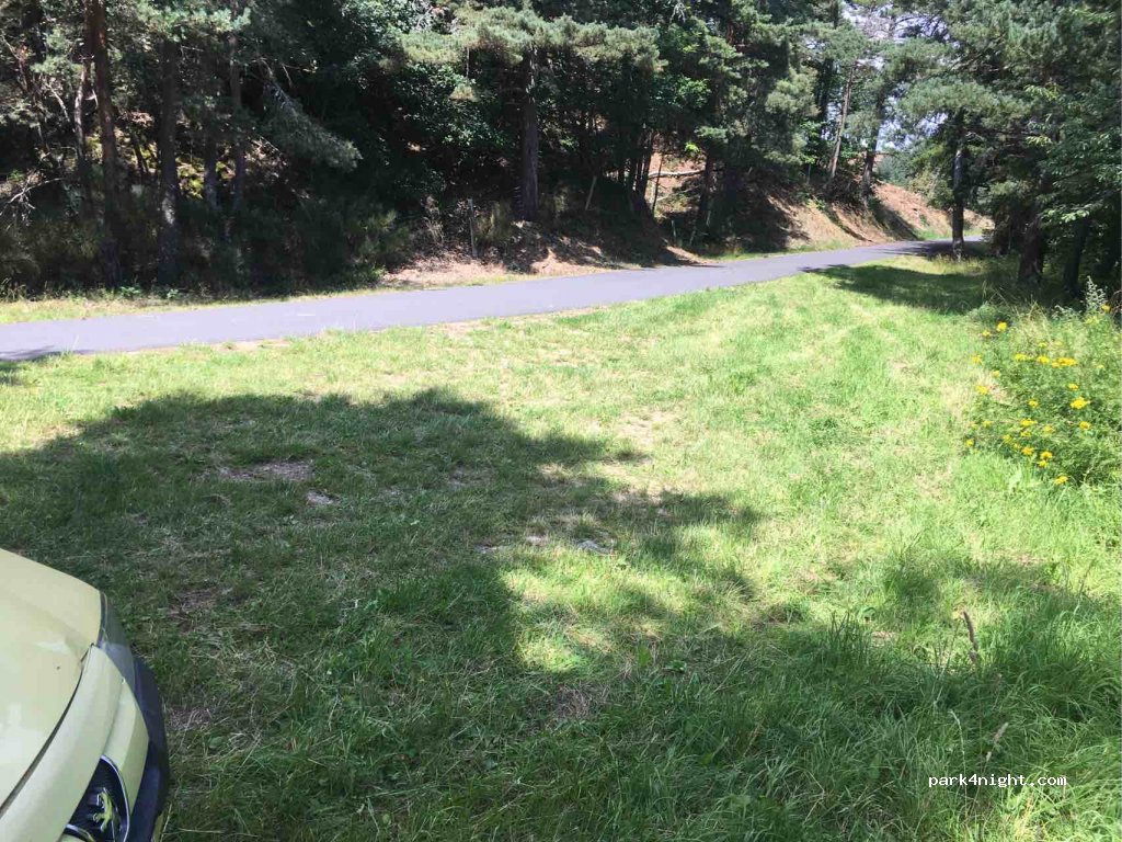 (48300) Naussac-Fontanes - Unnamed Road — foto 2