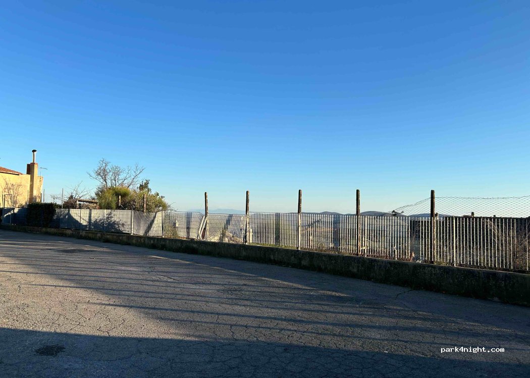 (00059) Tolfa - 14 Via Camillo Benso Conte di Cavour — foto