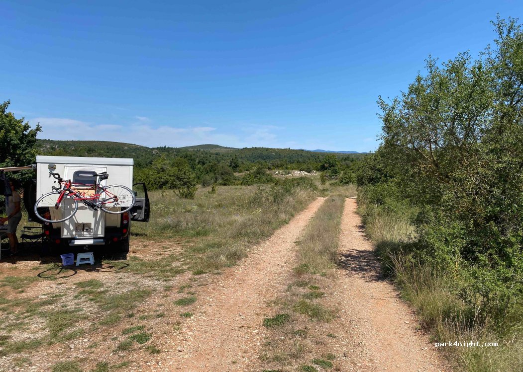 (34520) Le Caylar - Unnamed Road — foto 2