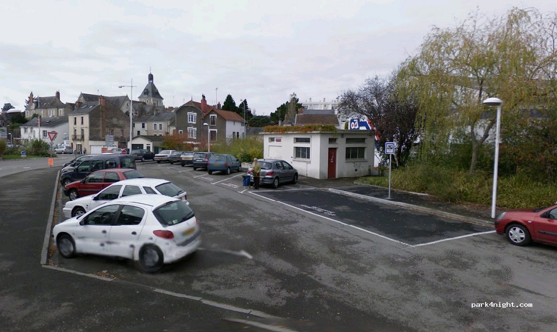 (44150) Ancenis - 36 Avenue de la Bataille de la Marne — foto