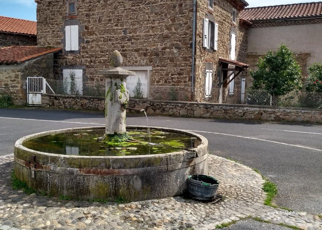 (43100) Javaugues - 17 Au Bourg — foto