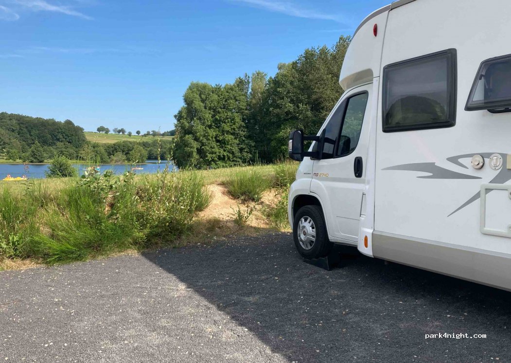 (12460) Saint-Symphorien-de-Thénières - Bouldoires — foto