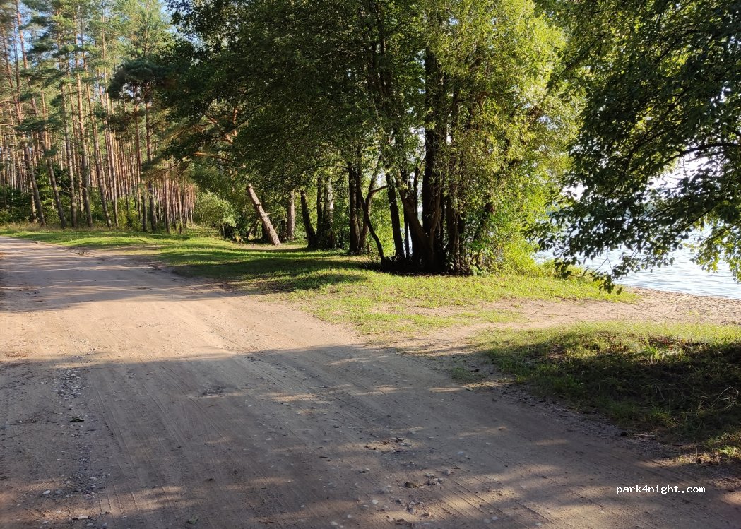 (33213)  - Unnamed Road — foto