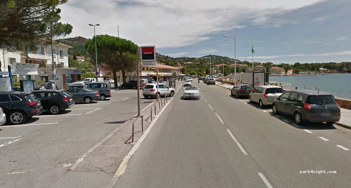 (83700) Saint-Raphaël - 364-400 Boulevard de la Plage — foto