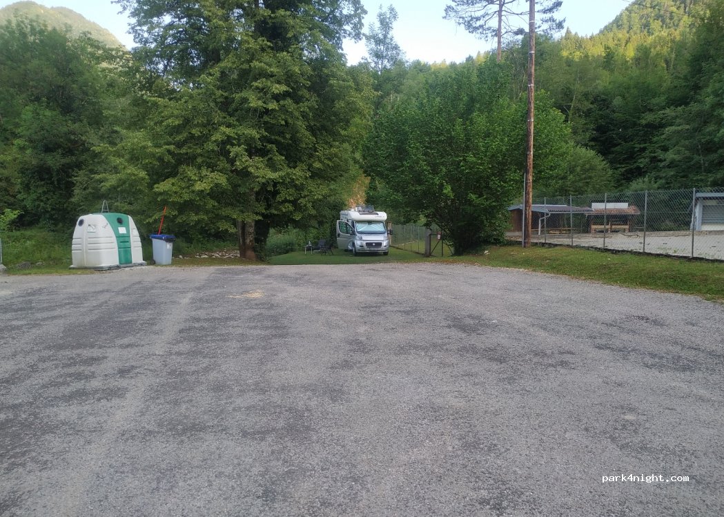 (39200) Villard-Saint-Sauveur - 32 La Verne — foto