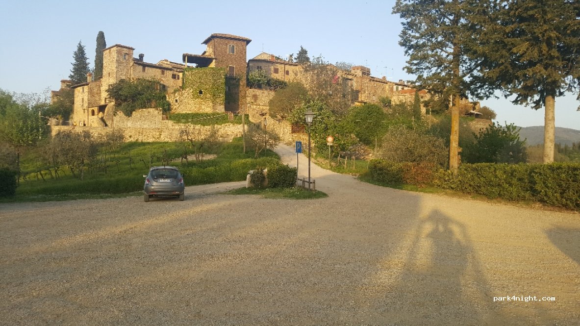 (50022) Montefioralle - 41 Località Castello di Montefioralle — foto