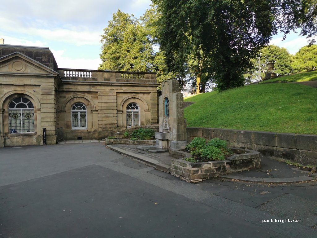 (SK17 6BH) Buxton - — foto