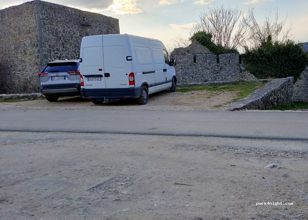 (4PPM58X) Capljina - E73 — foto