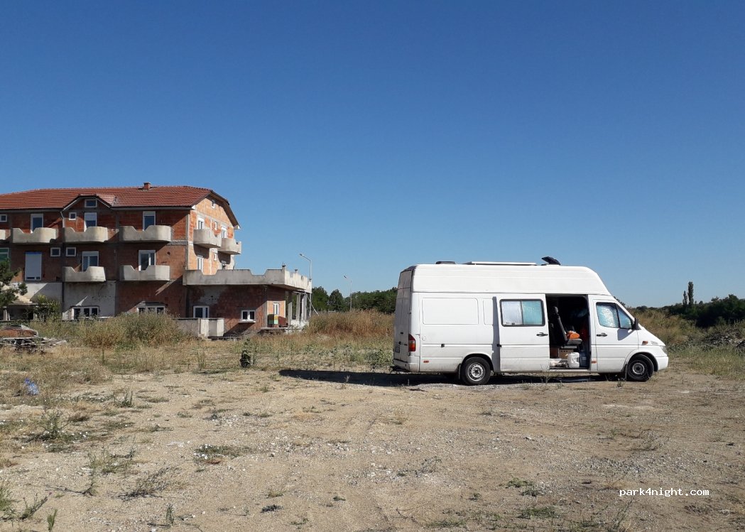() Tabanovtse - E75 — foto