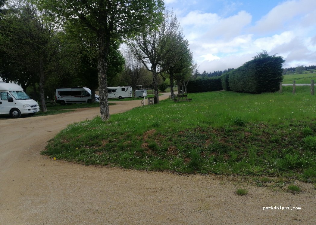 (43420) Pradelles - N88 — foto