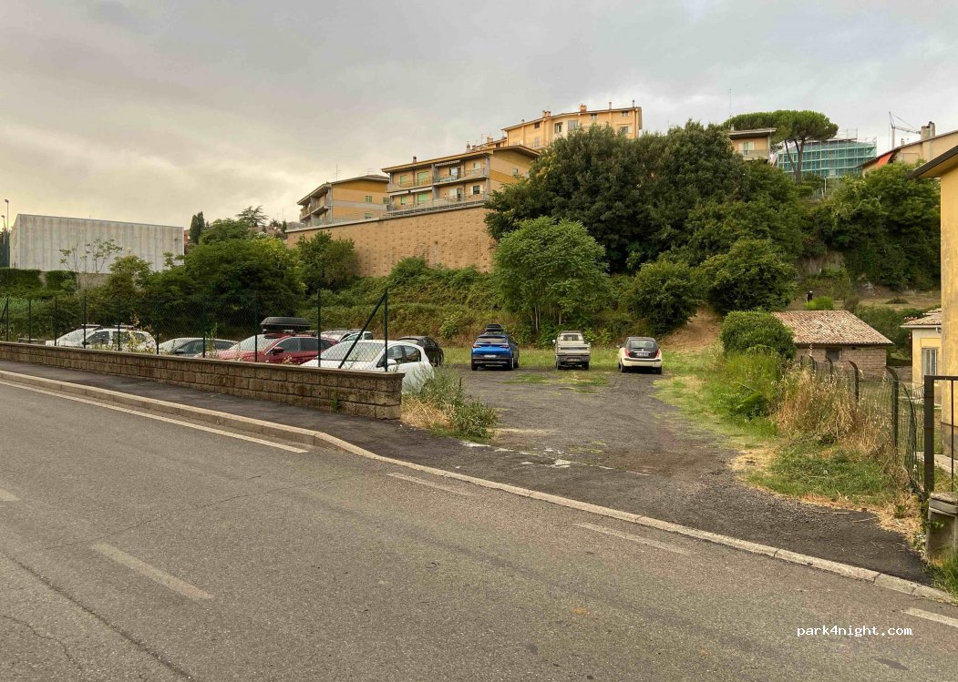 (01025) Grotte di Castro - 58 Via Aldo Moro — foto