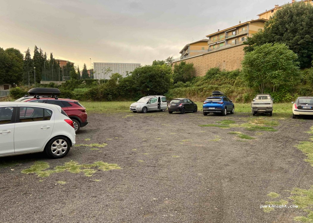 (01025) Grotte di Castro - 58 Via Aldo Moro — foto 2