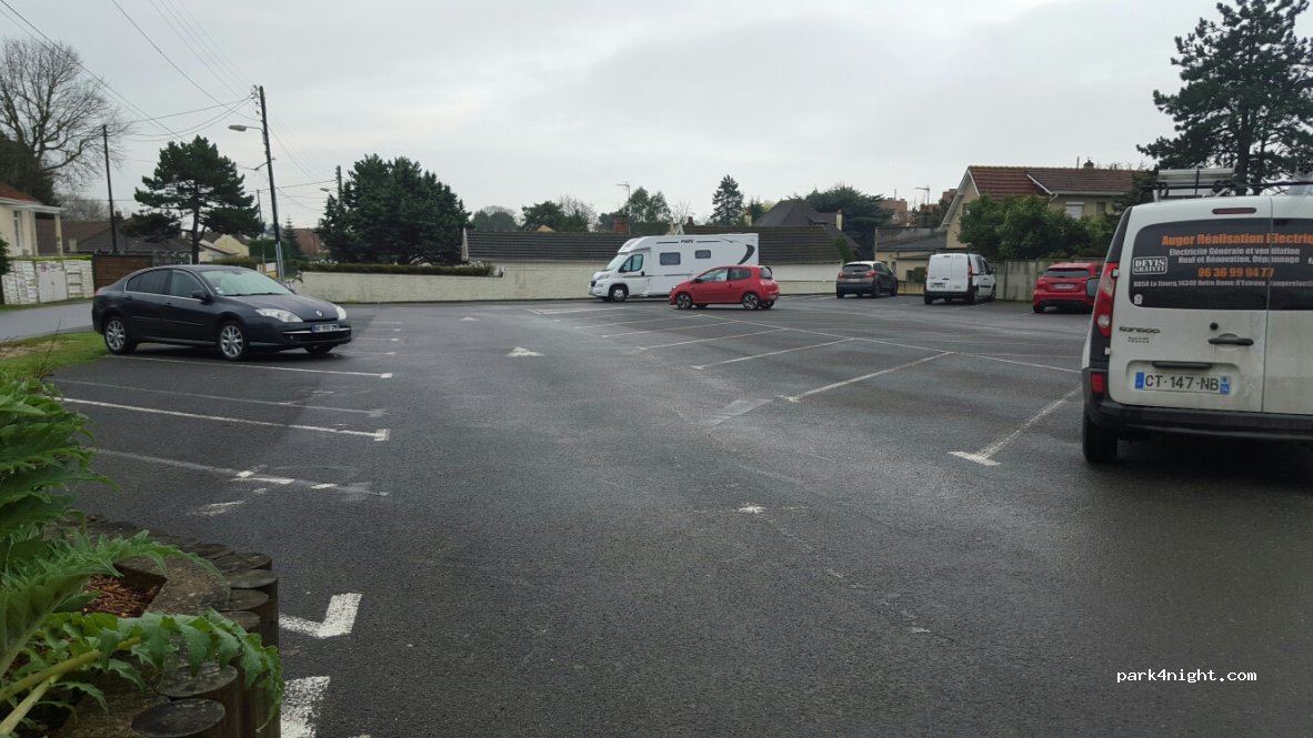 (14390) Cabourg - 39 Avenue de la Cigogne — foto 2