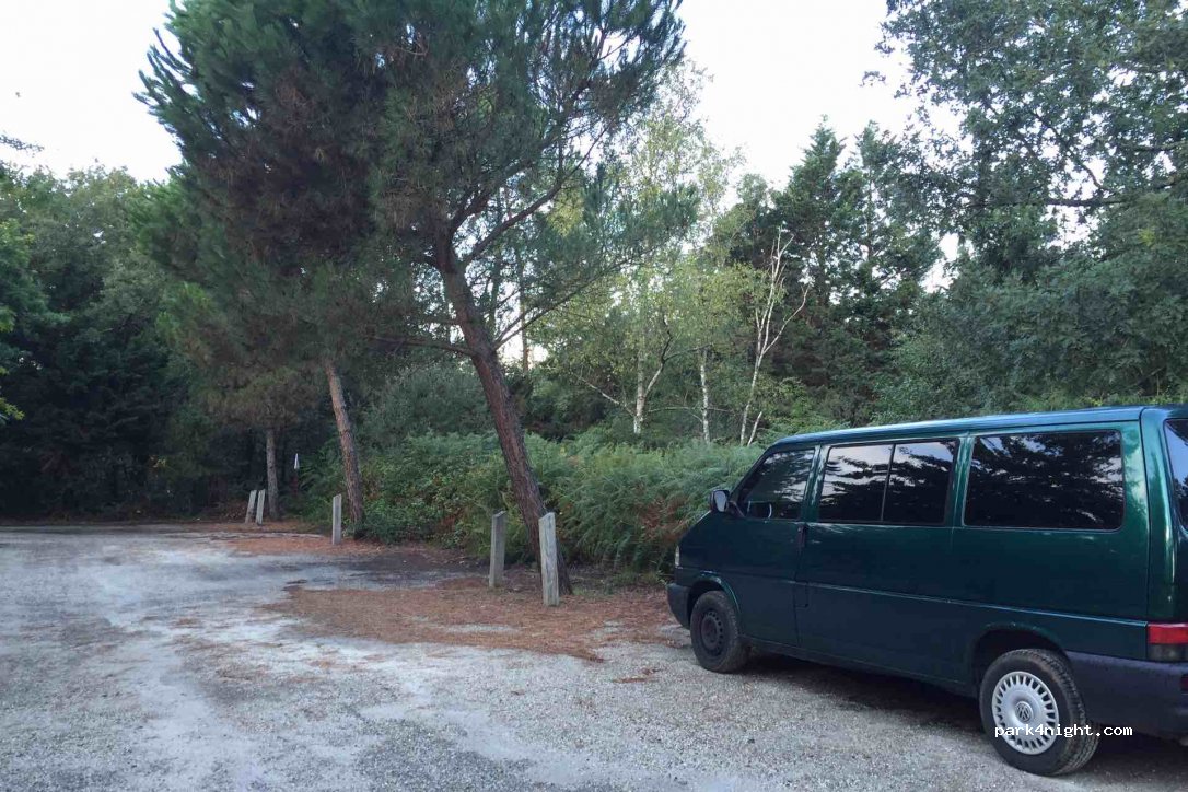 (33600) Pessac - 214 Avenue de Beutre — foto 2