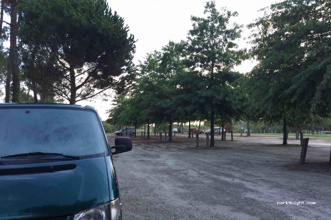 (33600) Pessac - 214 Avenue de Beutre — foto 3