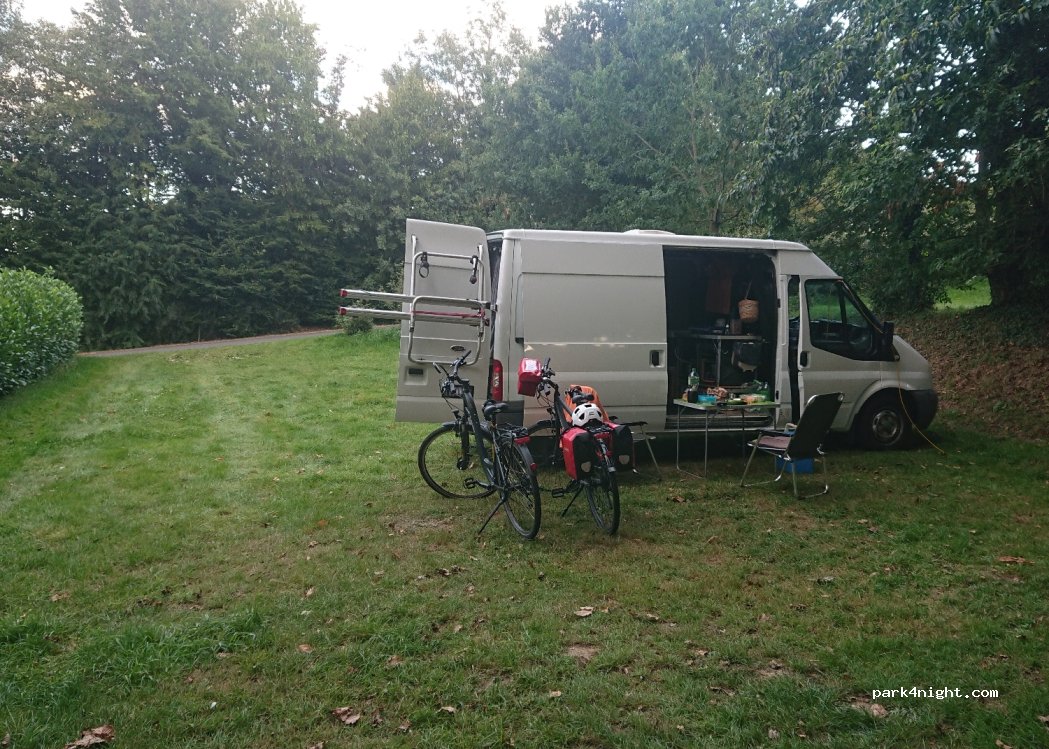 Camping municipal les étangs — foto