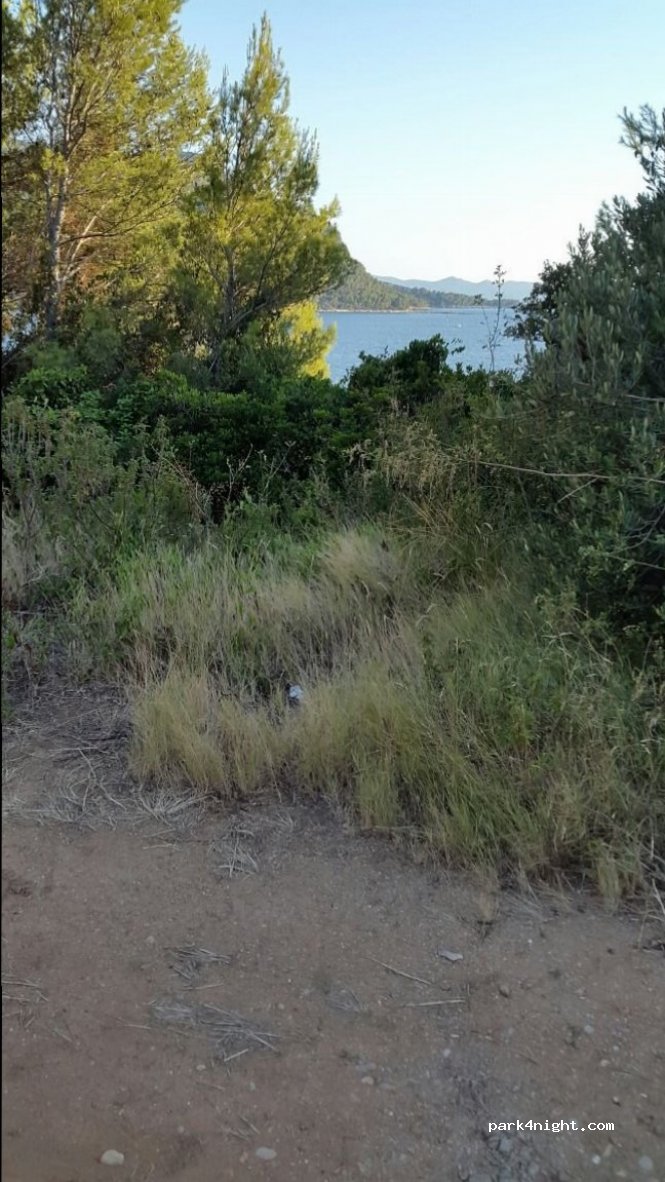 (20246) Popova Luka - Unnamed Road — foto
