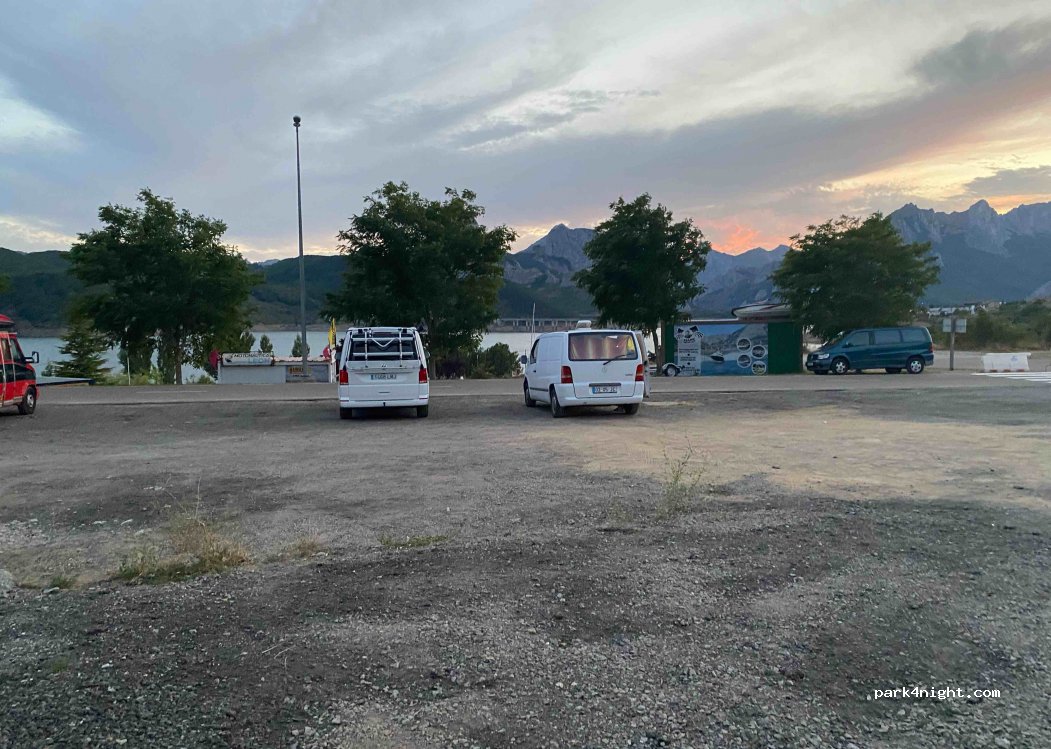 (24900) Riaño - 9 Ronda de Santander — foto