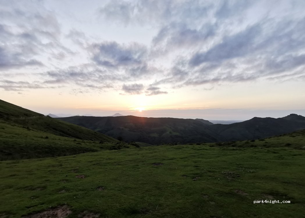 (64250) Itxassou - Unnamed Road — foto