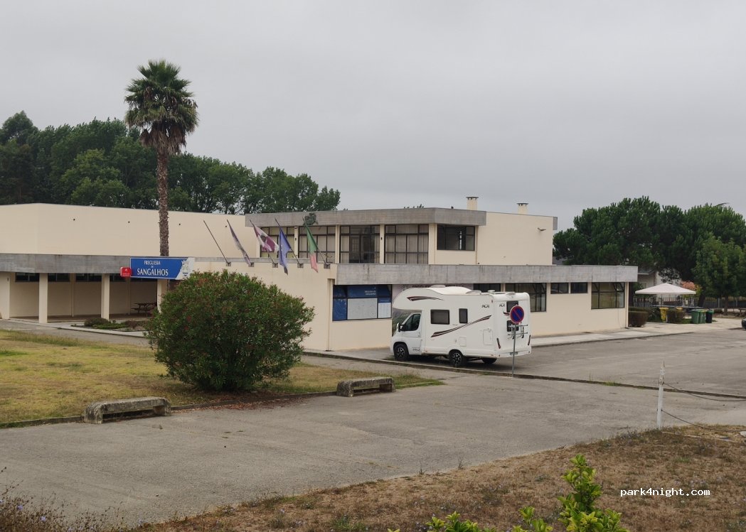 (3780) Caves Aliança - 1 Rua da Fonte Nova — foto 4