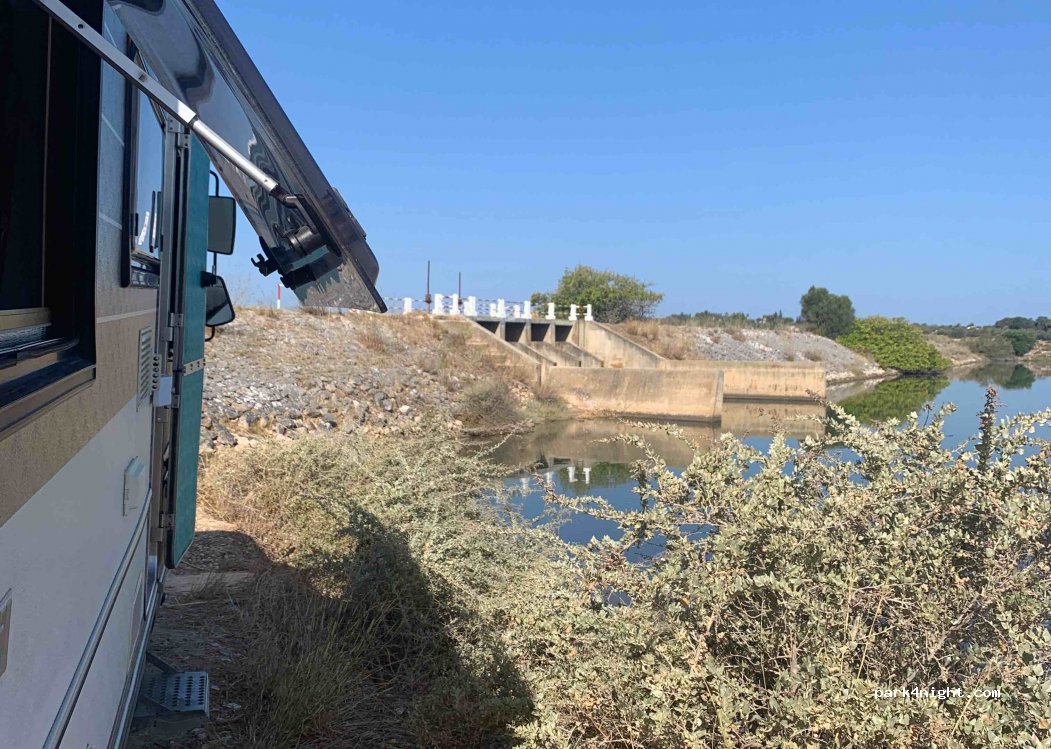 (8500) Alvor - Caminho Maria Pires — foto