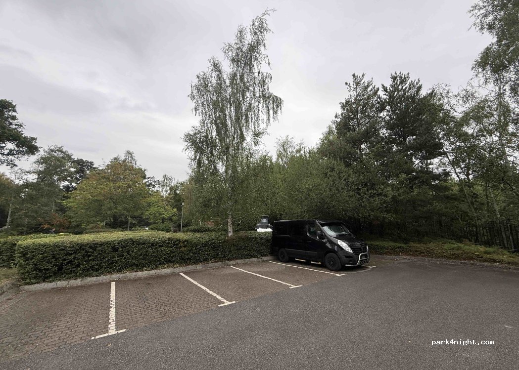 Swanholme Pub car park — foto 5