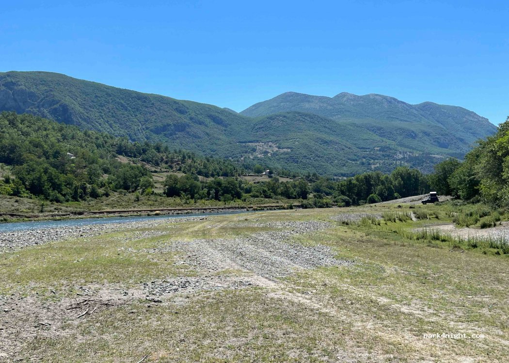 (8310) Zall-Reç - Unnamed Road — foto
