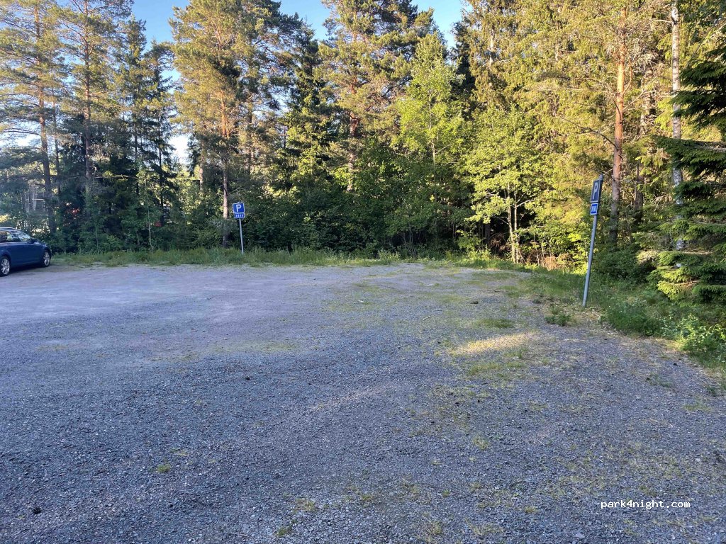 (760 45) Hallstavik - 21 FJÄLLBOHOLMARVÄGEN — foto 2