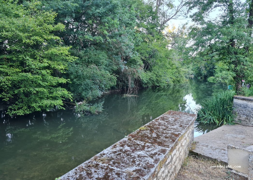 (16700) Barro - 5 Rue de la Fontaine — foto 3