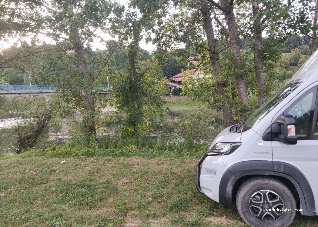 (47252) Kosijersko Selo - Unnamed Road — foto