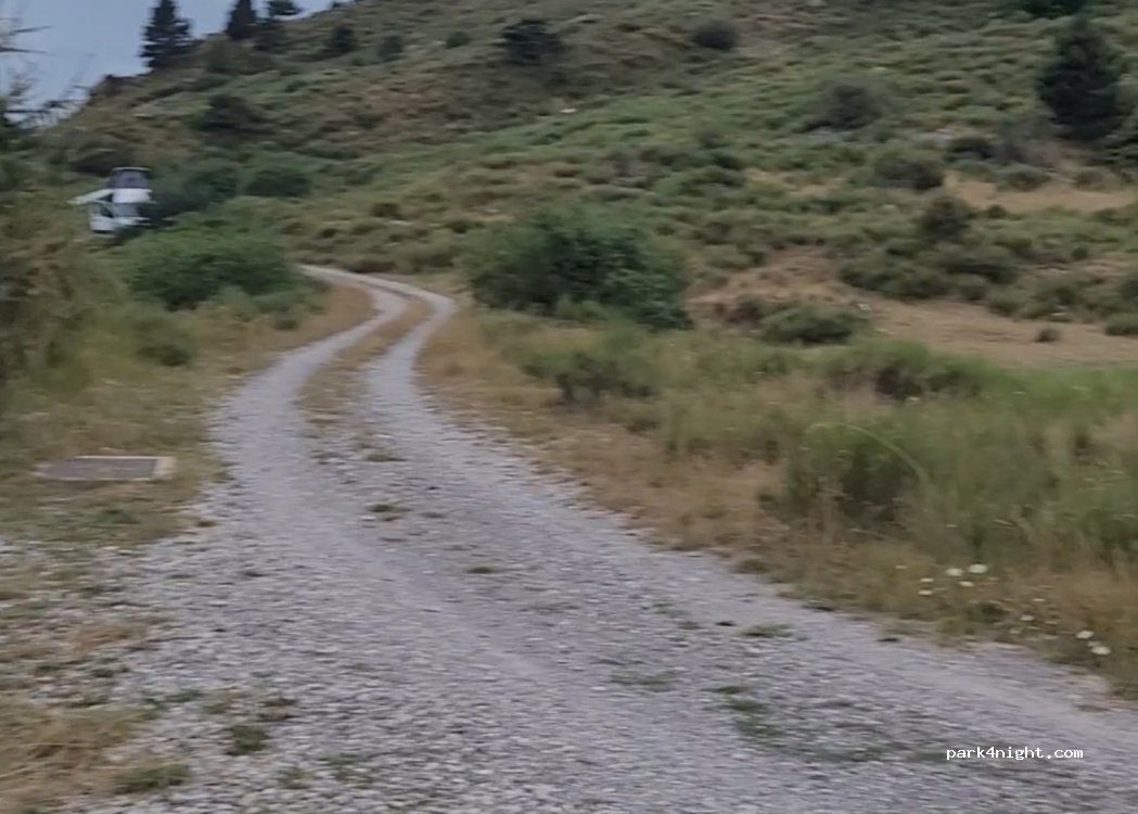 (05160) Savines-le-Lac - Unnamed Road — foto 3