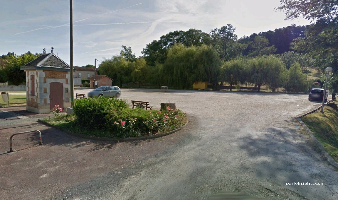 (24110) Manzac-sur-Vern - 63 D4 — foto