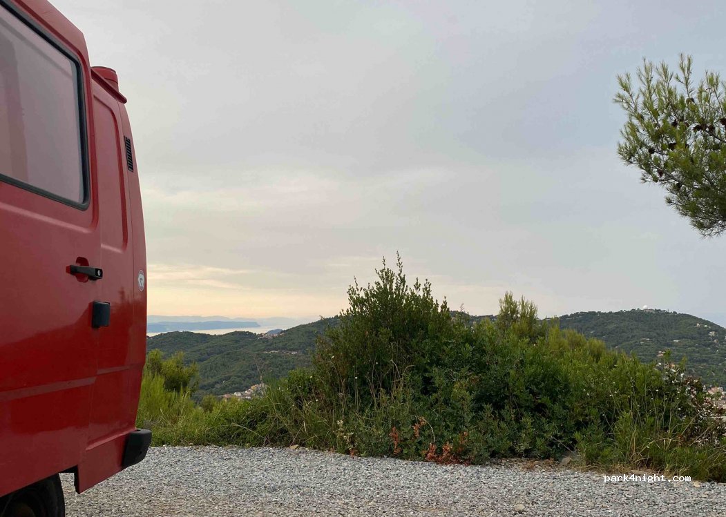 (17051) Marina di Andora - 52 Strada delle Colline — foto