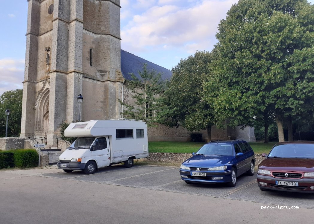(28200) Marboué - 3 Rue de l'Église — foto 2