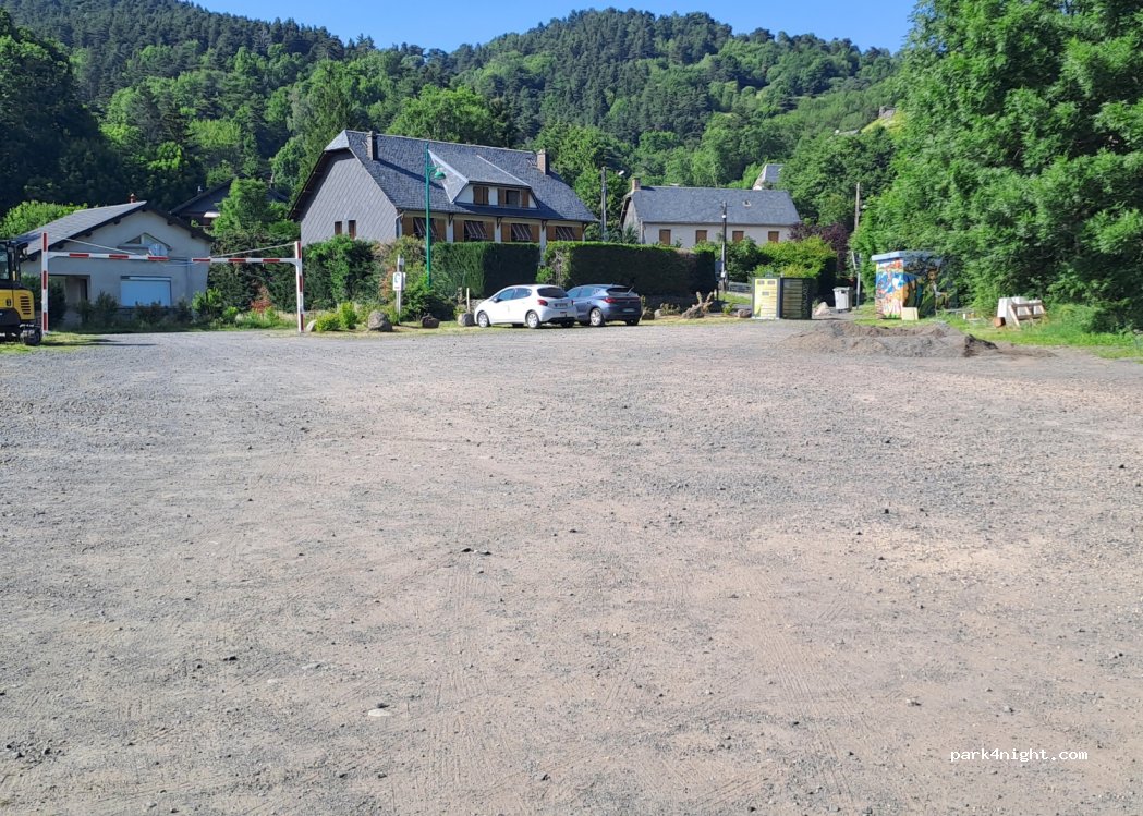 (63790) Chambon-sur-Lac - 194 Varennes — foto 2