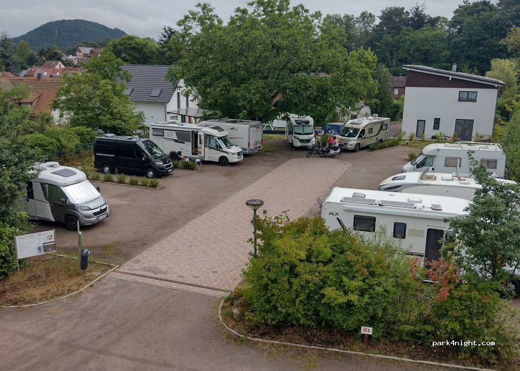 Wohnmobilstellplatz am Deutschen Schuhmuseum Hauenstein — foto 4