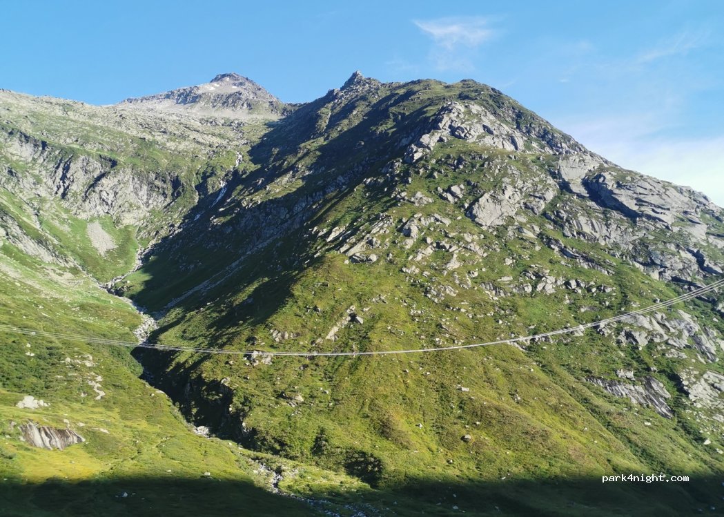 (7185) Medels im Oberland - — foto