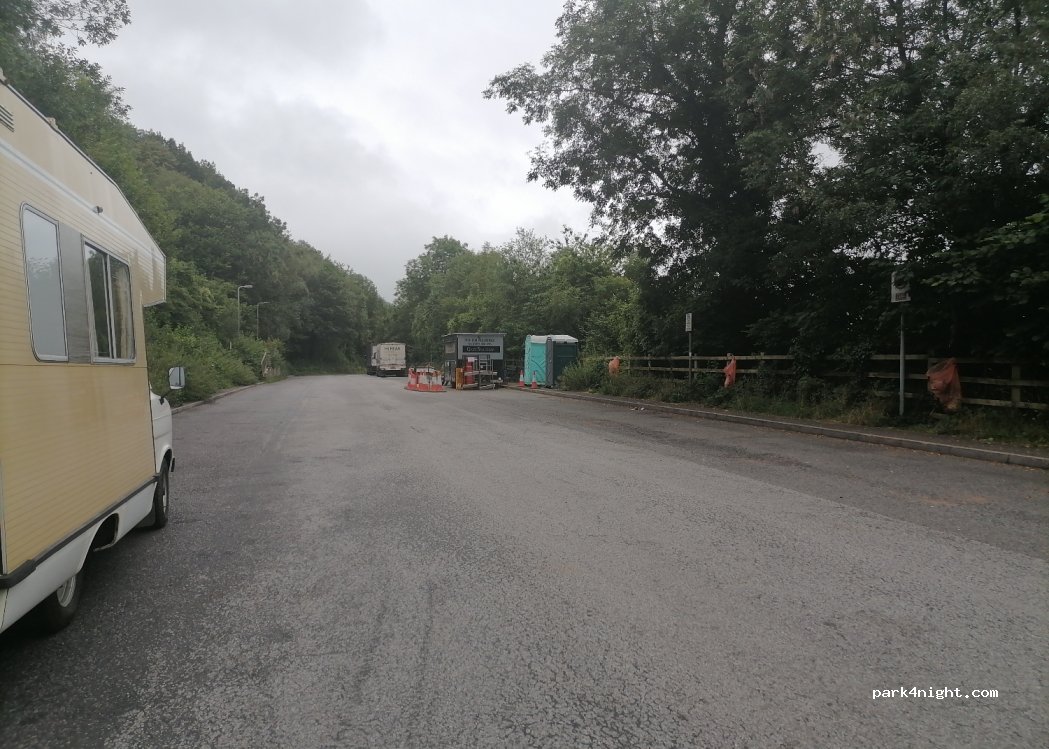 (NP15 1LR) Monmouthshire - A449 — foto