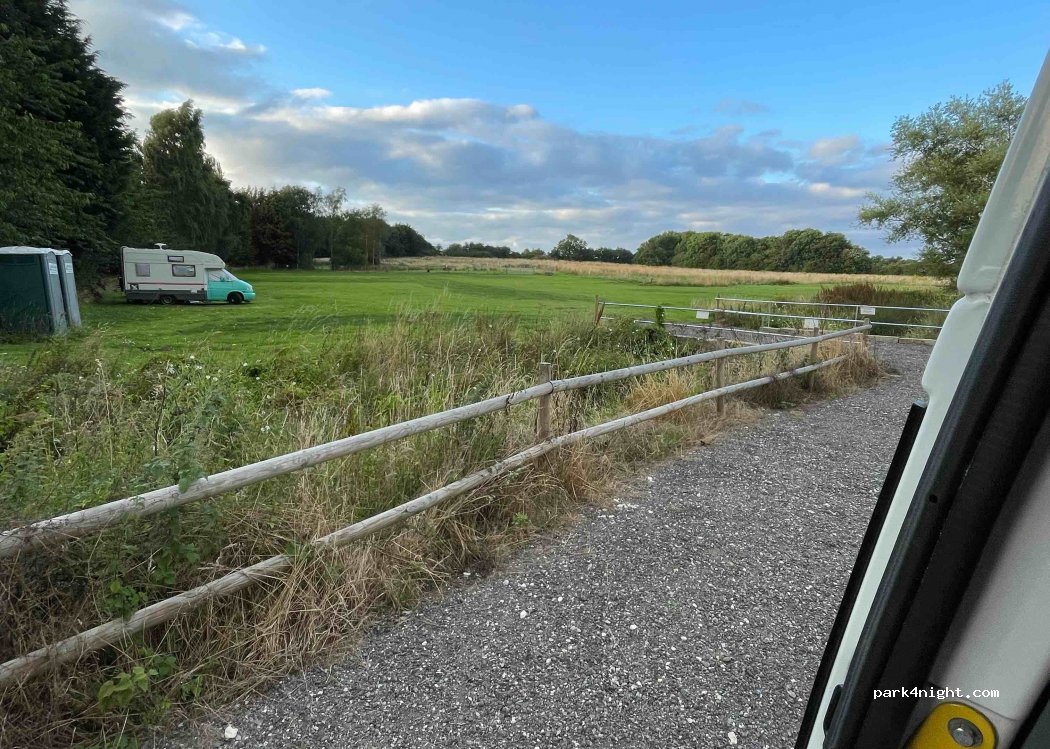 Little Owls Caravan, Camping and Storage — foto 2