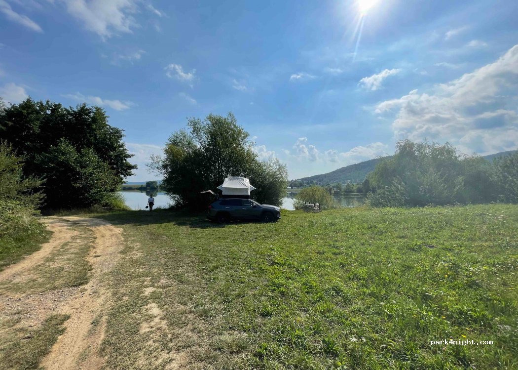 (47307) Dujmić Selo - Unnamed Road — foto