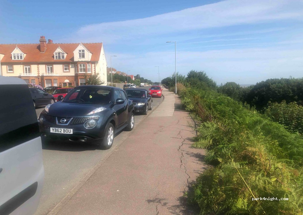(NR32 4PA) Lowestoft - 18 North Parade — foto 2